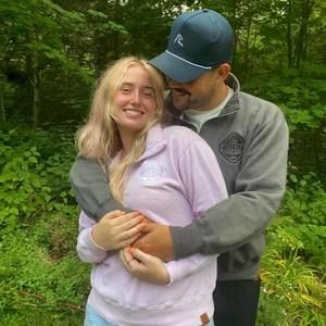 Meet your Posher, Dini